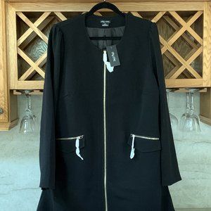 Chic City Black Top Coat Sz. M18